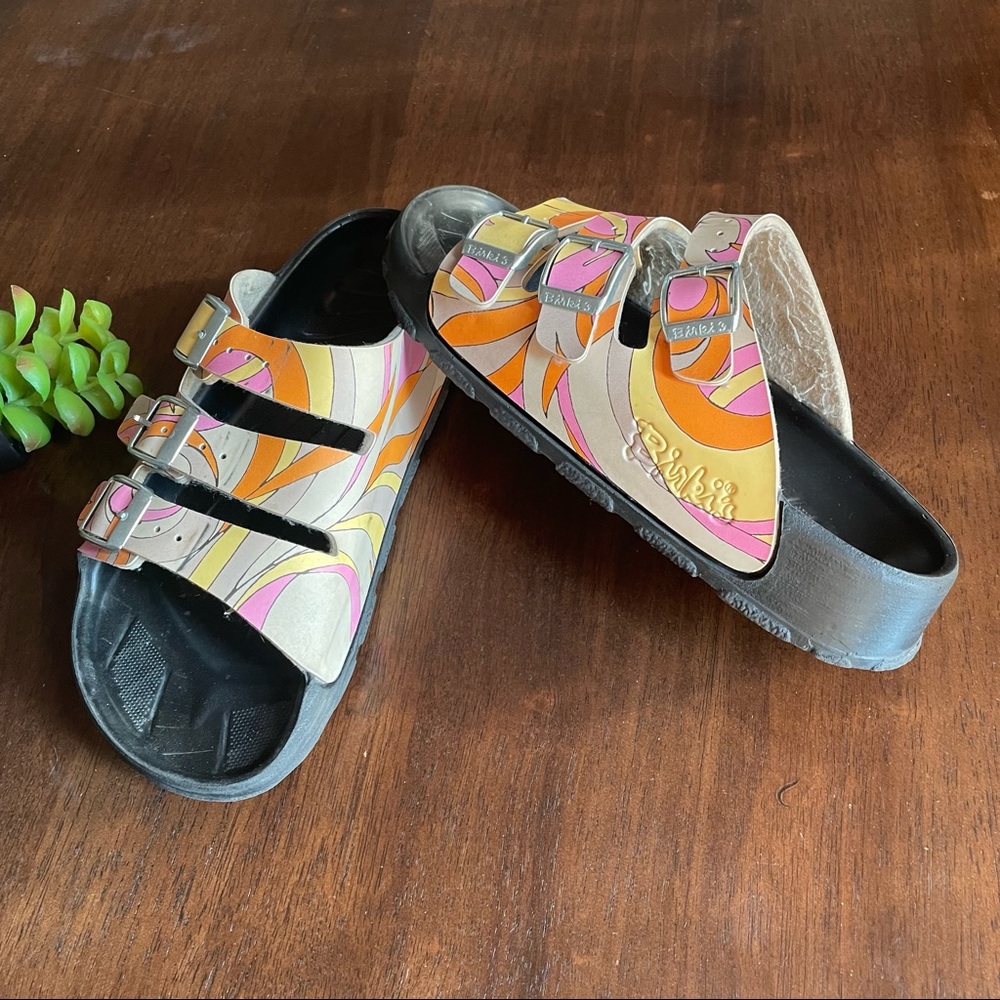 Birkis by Birkenstock Retro 70s Vibe Print Three Buckle Sandals Size 36